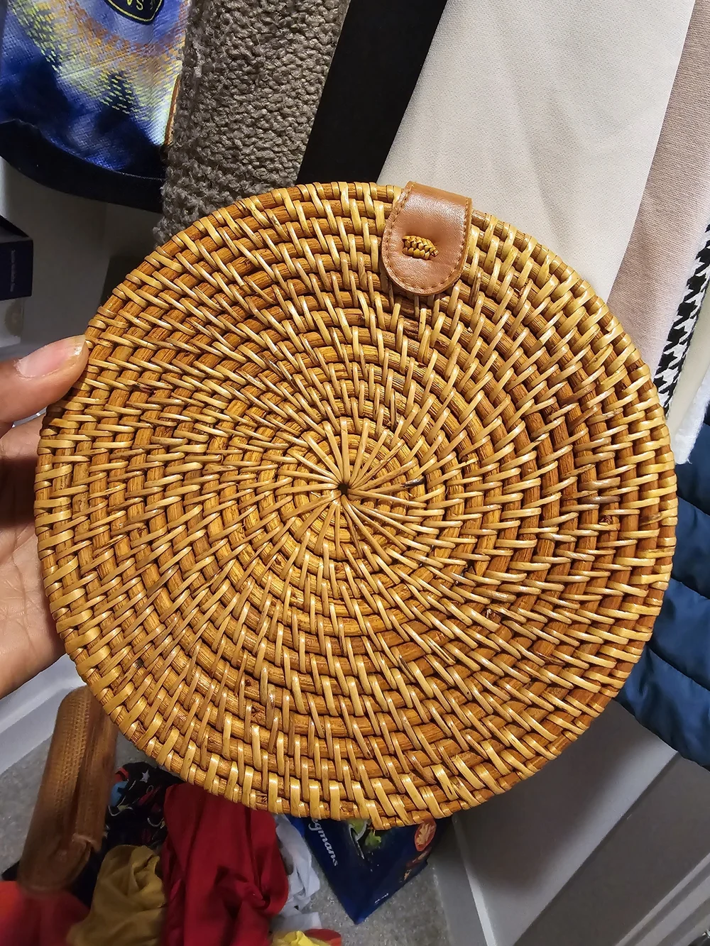 Woven Round Straw Crossbody Bag in Tan